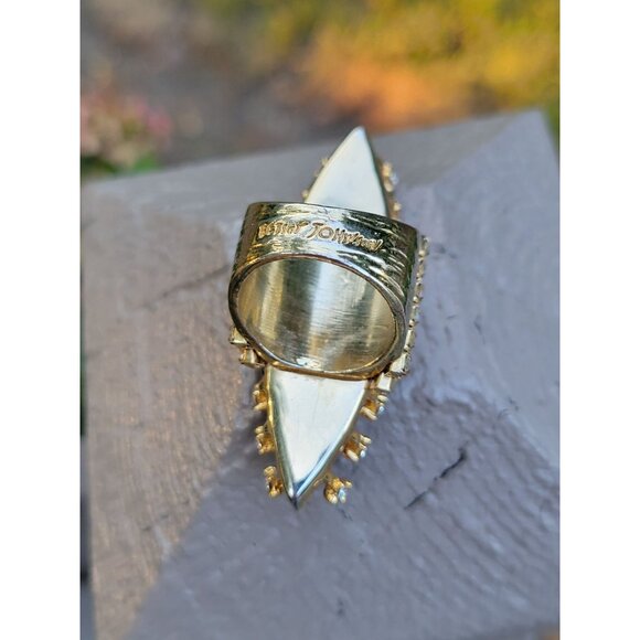 Betsey Johnson Leopard Print Statement Ring Lucite Rhinestone size 7.5s - Picture 8 of 8